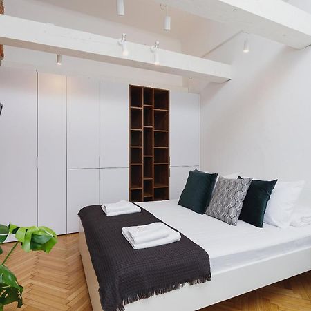 Апартаменты Kazimierz District - Miodowa 32 Street Краков Экстерьер фото